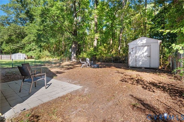 6811 Cloverdale St, Henrico, VA 23228