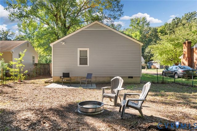 6811 Cloverdale St, Henrico, VA 23228