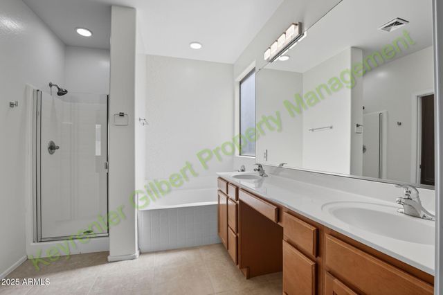 33958 N Barbara Drive, San Tan Valley, AZ 85144