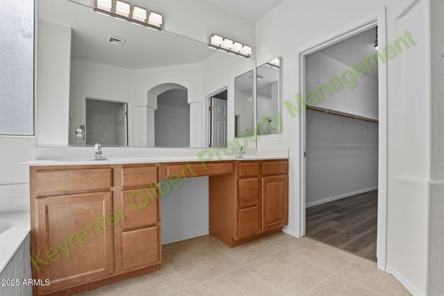 33958 N Barbara Drive, San Tan Valley, AZ 85144