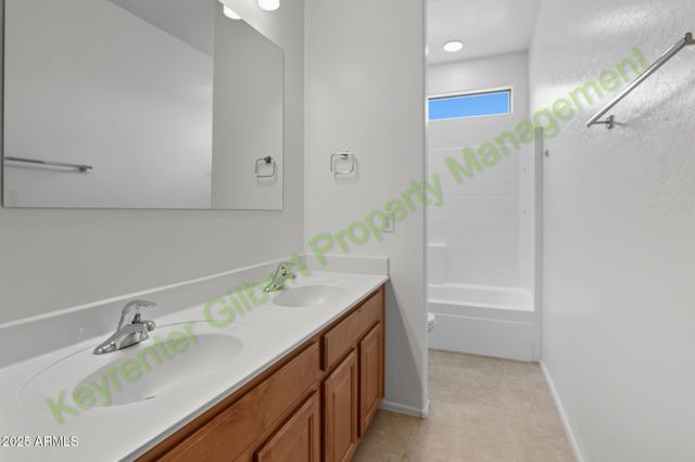 33958 N Barbara Drive, San Tan Valley, AZ 85144