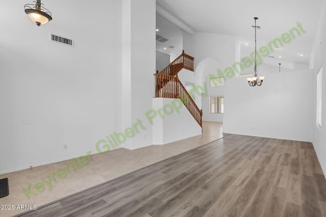 33958 N Barbara Drive, San Tan Valley, AZ 85144