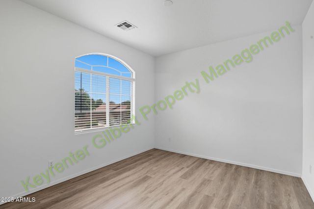 33958 N Barbara Drive, San Tan Valley, AZ 85144