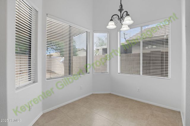 33958 N Barbara Drive, San Tan Valley, AZ 85144