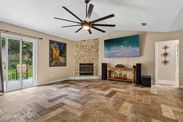 4379 TARRAGON Avenue, Middleburg, FL 32068