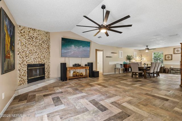 4379 TARRAGON Avenue, Middleburg, FL 32068