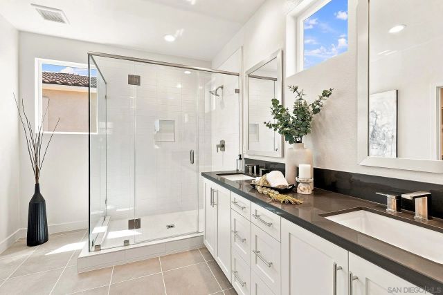 777 Michael Ct, Vista, CA 92081