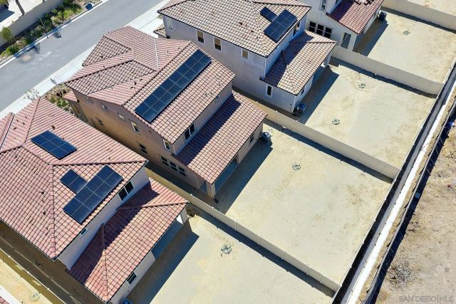 777 Michael Ct, Vista, CA 92081