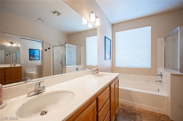 925 Cascade Light Avenue, North Las Vegas, NV 89031