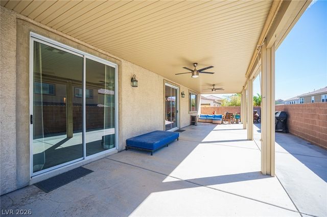 925 Cascade Light Avenue, North Las Vegas, NV 89031