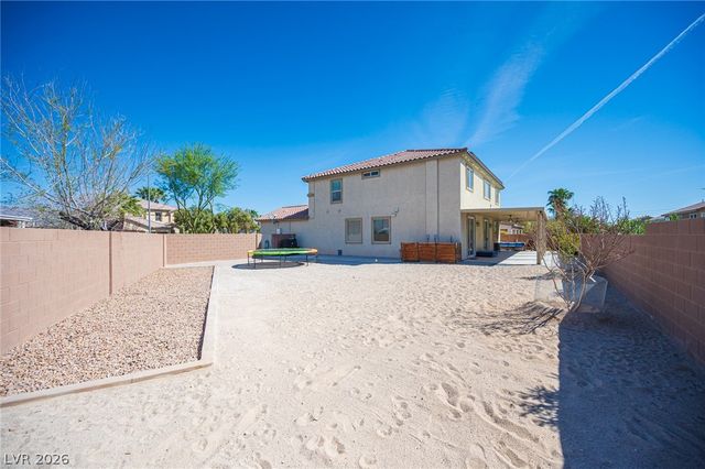 925 Cascade Light Avenue, North Las Vegas, NV 89031