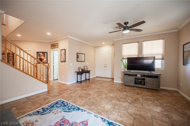 925 Cascade Light Avenue, North Las Vegas, NV 89031