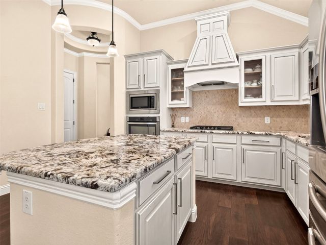 4713 Whitehall Court, Mckinney, TX 75070