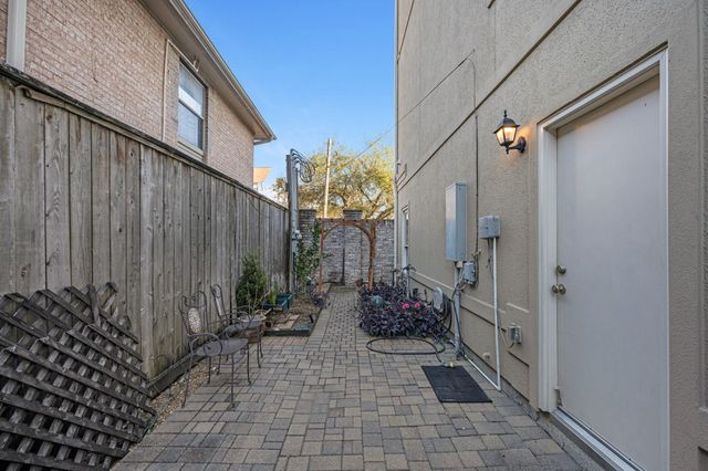 5106 Crawford Street, Houston, TX 77004