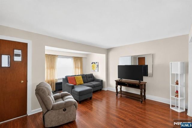 438-440 Joralemon Street, Belleville, NJ 07109
