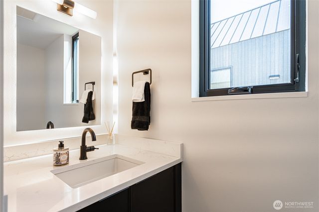 1418 Cottage Lane, Chelan, WA 98816