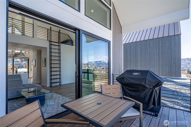 1418 Cottage Lane, Chelan, WA 98816