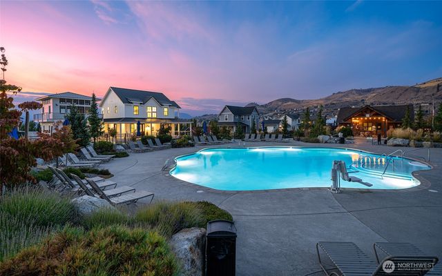 1418 Cottage Lane, Chelan, WA 98816