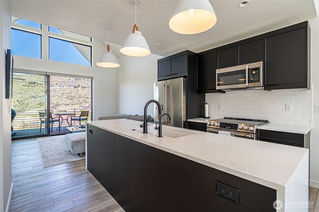 1418 Cottage Lane, Chelan, WA 98816