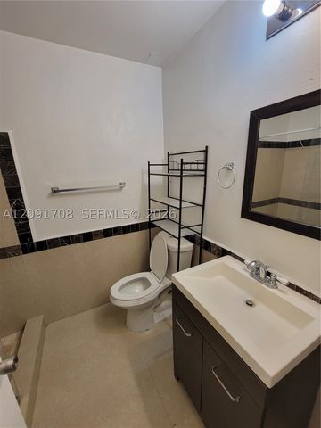 3550 NW 8th Ave 505, Pompano Beach, FL 33064