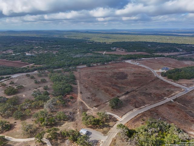 718 Windmill Ridge, Blanco, TX 78606