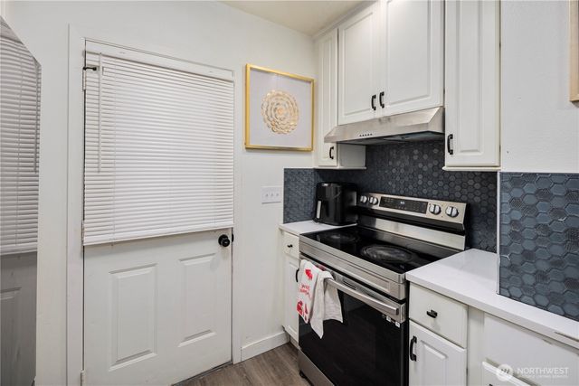 3633 E J Street, Tacoma, WA 98404