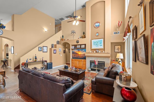 321 E Via Puente Lindo, Sahuarita, AZ 85629