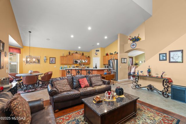 321 E Via Puente Lindo, Sahuarita, AZ 85629