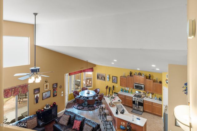 321 E Via Puente Lindo, Sahuarita, AZ 85629