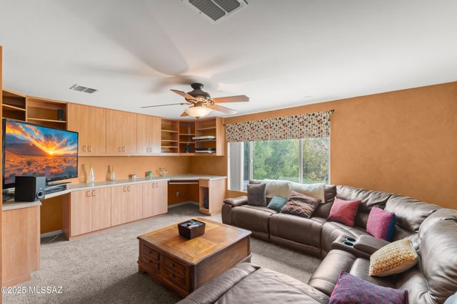 321 E Via Puente Lindo, Sahuarita, AZ 85629