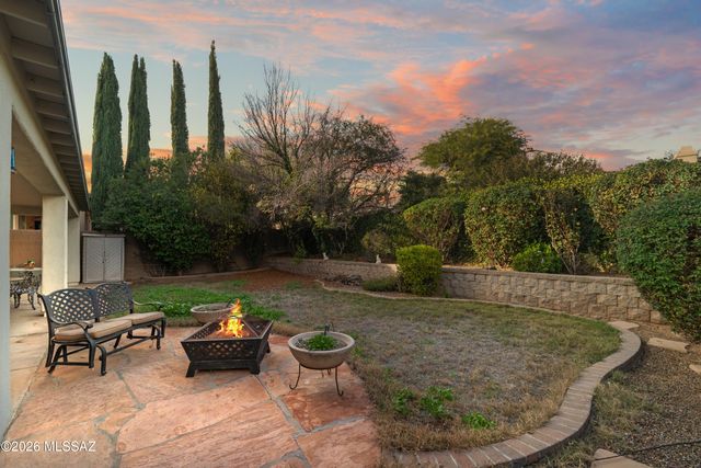 321 E Via Puente Lindo, Sahuarita, AZ 85629