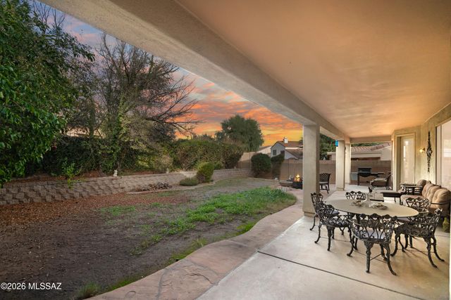 321 E Via Puente Lindo, Sahuarita, AZ 85629