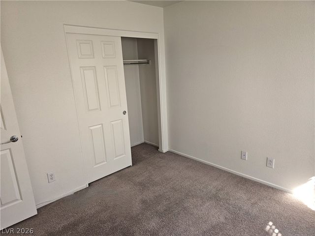 8865 Knickknack Court, Las Vegas, NV 89149