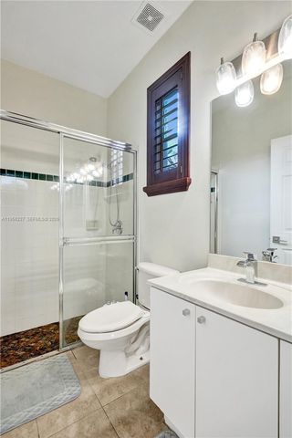 2024 NW 139th Ter, Pembroke Pines, FL 33028