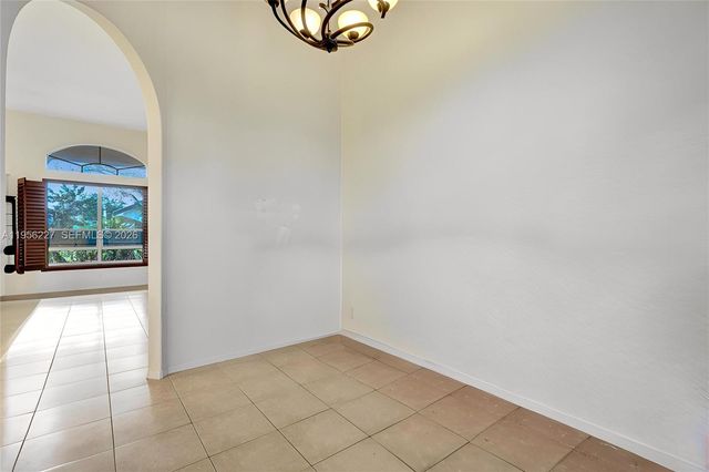 2024 NW 139th Ter, Pembroke Pines, FL 33028