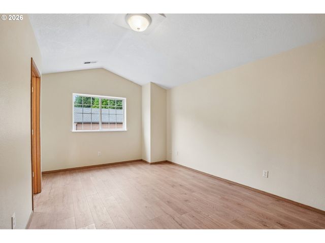 2217 Ne 137TH Ct, Vancouver, WA 98684
