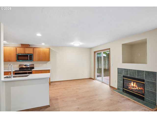 2217 Ne 137TH Ct, Vancouver, WA 98684