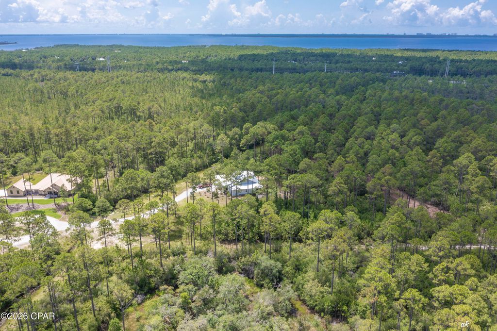 Image 5 of property listing at 6624 Button Buck Trail, Panama City Beach, FL 32413