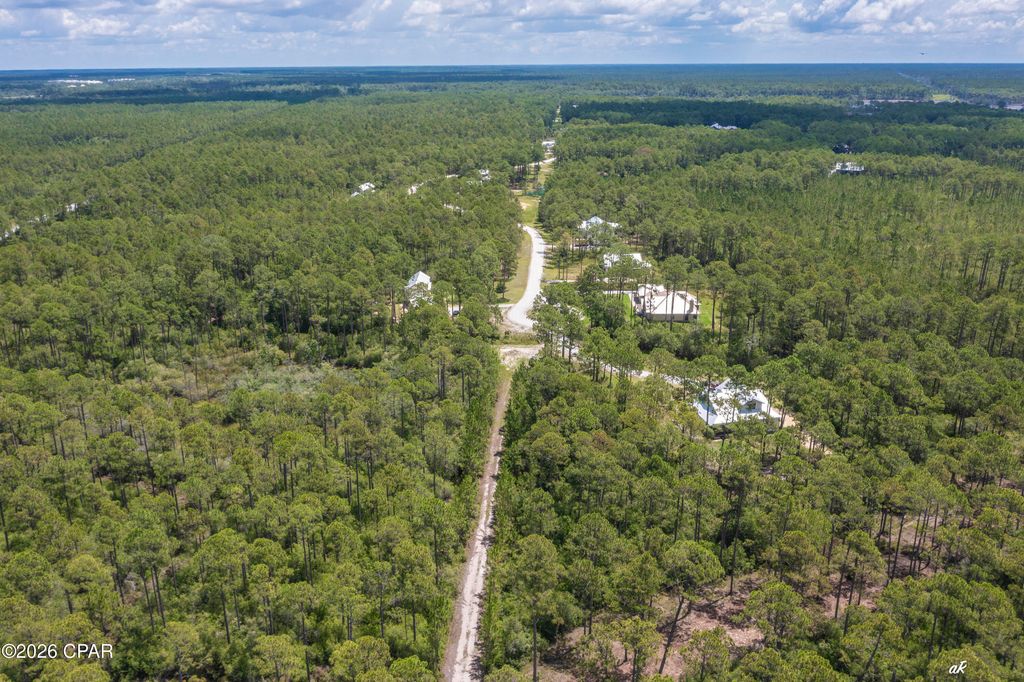 Image 8 of property listing at 6624 Button Buck Trail, Panama City Beach, FL 32413
