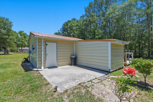 5013 Quail Circle, Shallotte, NC 28470