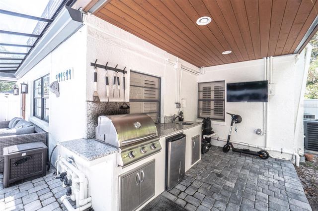 1673 MAYFIELD AVENUE, Winter Park, FL 32789