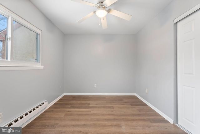55 PRESIDENTIAL DR, Sicklerville, NJ 08081