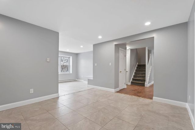 55 PRESIDENTIAL DR, Sicklerville, NJ 08081