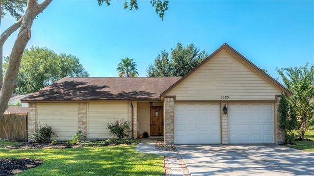 1623 Jo Ann Lane, Sugar Land, TX 77498