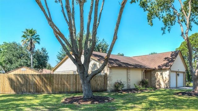1623 Jo Ann Lane, Sugar Land, TX 77498