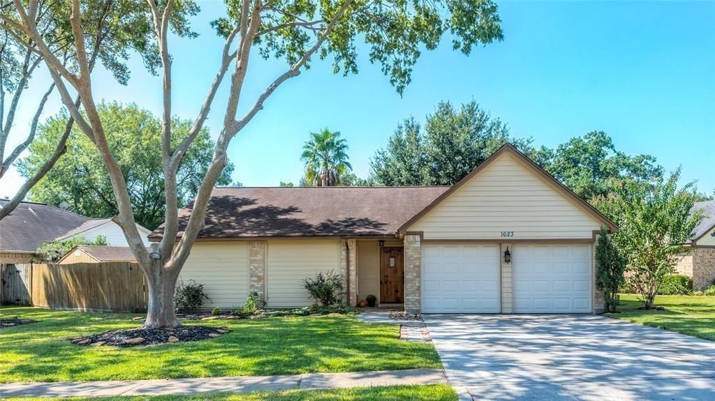 1623 Jo Ann Lane, Sugar Land, TX 77498