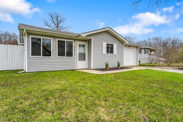 26757 S Linden Lane, Crete, IL 60417