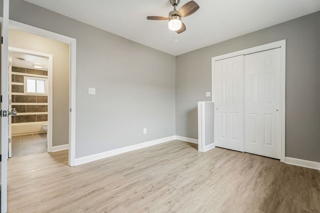 26757 S Linden Lane, Crete, IL 60417