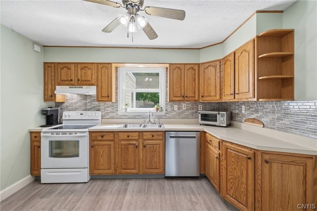 108 Ormsby Drive, Onondaga, NY 13219