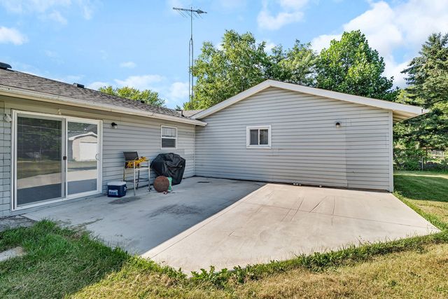 3610 Plaza Drive, Morris, IL 60450